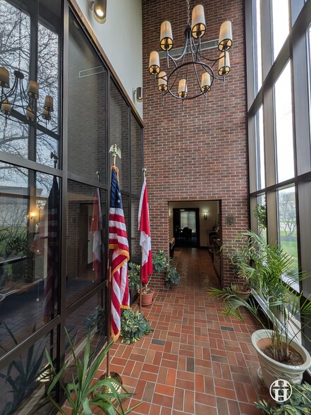 More Photos Of 8701 Founders Rd, Indianapolis Office For Sale
