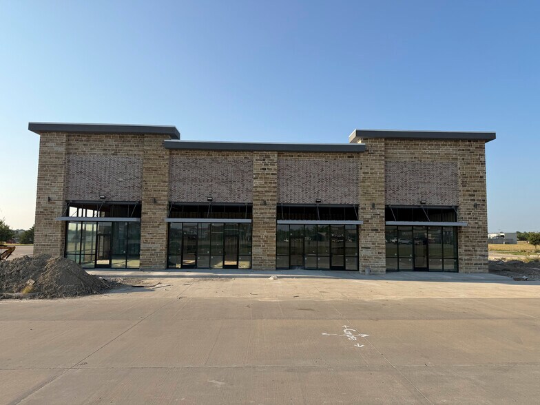 More Photos Of 1804 W Audie Murphy Pky, Farmersville Storefront For Lease