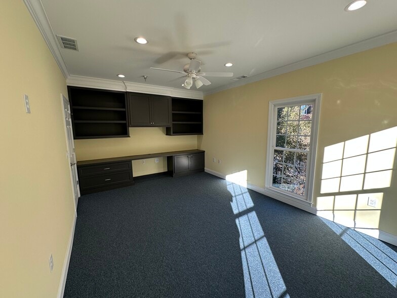 More Photos Of 585 Colonial Park Dr, Roswell Loft Creative Space For Sale