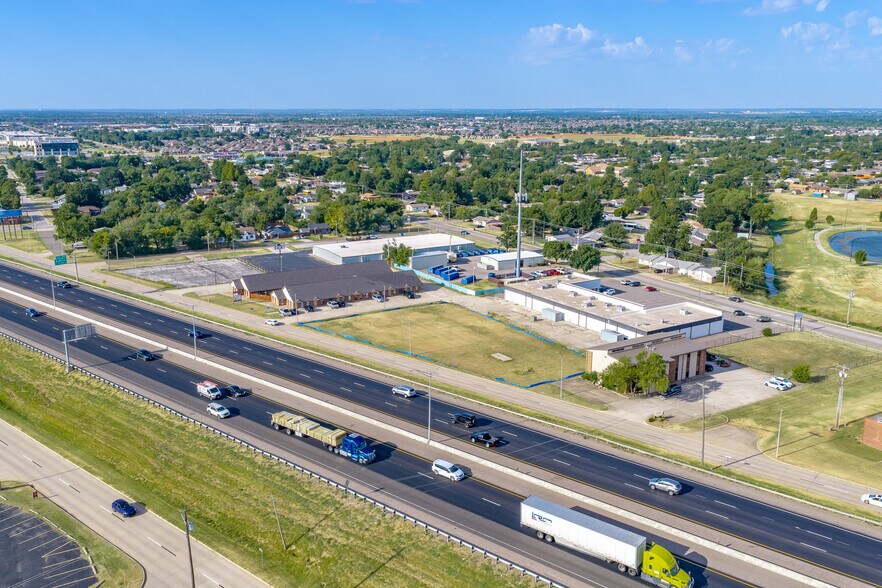 More Photos Of 301 S I-35 Ser Rd, Moore Land For Sale
