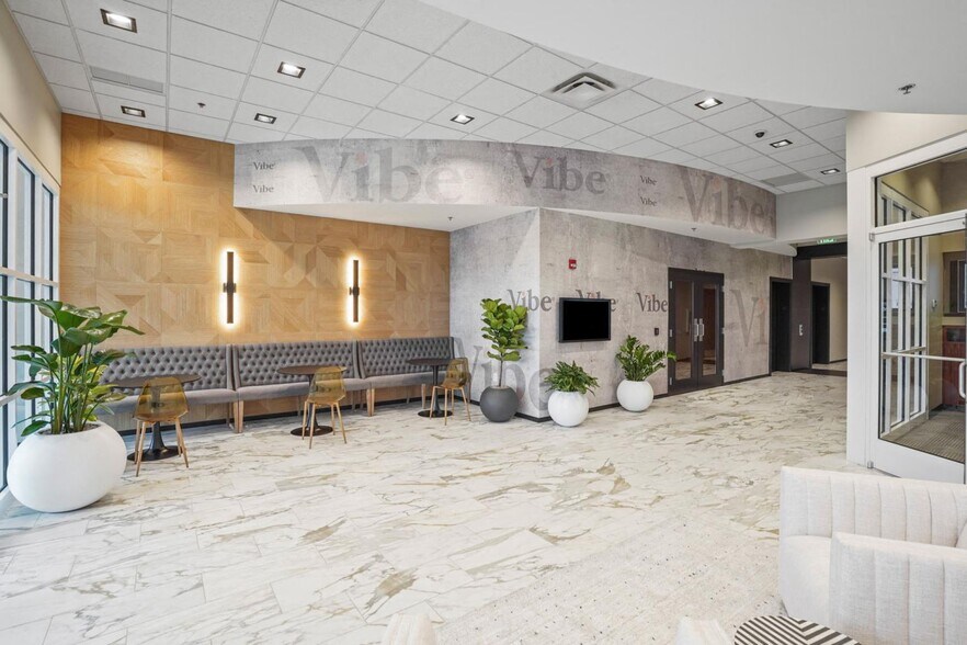 More Photos Of 579 Executive Campus Dr, Westerville Office For Sale