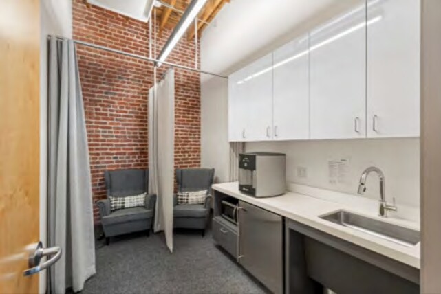 More Photos Of 149 Bluxome St, San Francisco Loft Creative Space For Sale