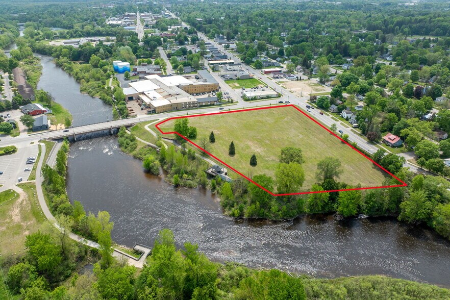More Photos Of 906 N State St, Big Rapids Land For Sale