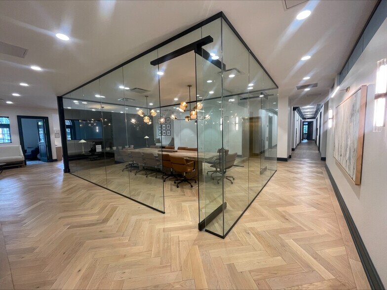 More Photos Of 3233 Thomasville Rd, Tallahassee Office For Lease