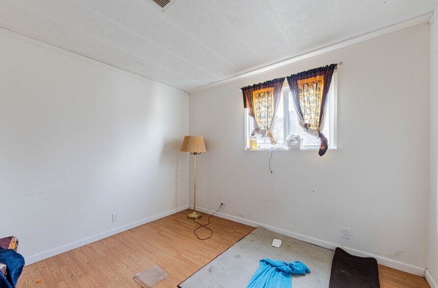 More Photos Of 10050 Reese Cir, Prunedale Warehouse For Sale