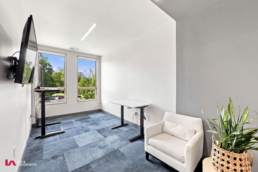 More Photos Of 1454 La France St NE, Atlanta Office Residential For Sale