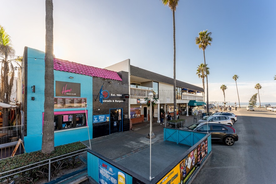 Primary Photo Of 5049 Newport Ave, San Diego Restaurant For Lease