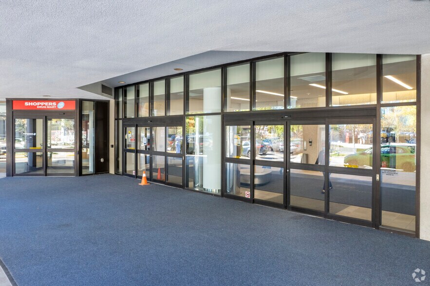 More Photos Of 243 Consumers Rd, Toronto Office For Lease