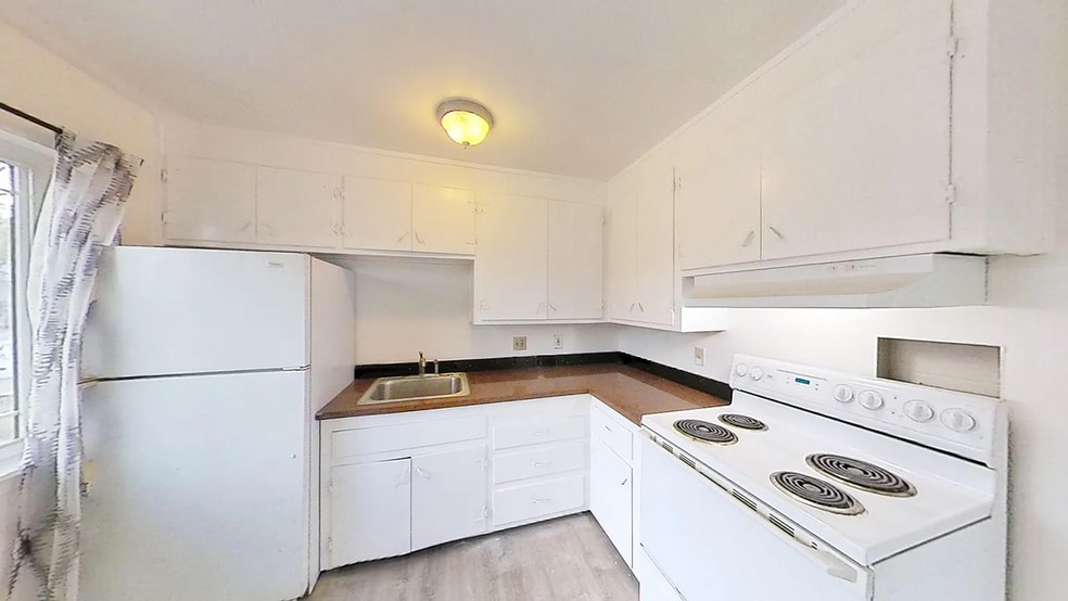 More Photos Of 45 Cleveland Ave, San Jose Apartments For Sale