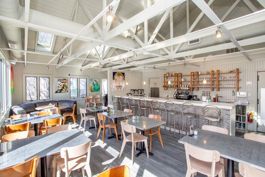 More Photos Of 236 N Union St, Lambertville Restaurant For Sale