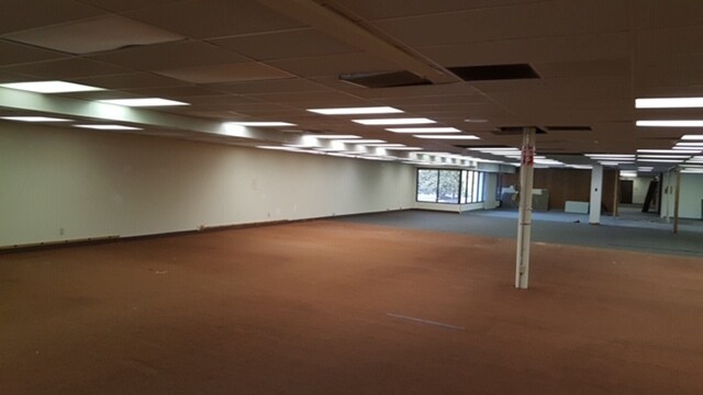 More Photos Of 8626 Wilbur Ave, Northridge Warehouse For Lease