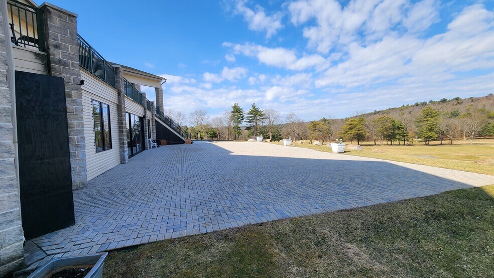 More Photos Of 2230 Fireline Rd, Palmerton Restaurant For Sale