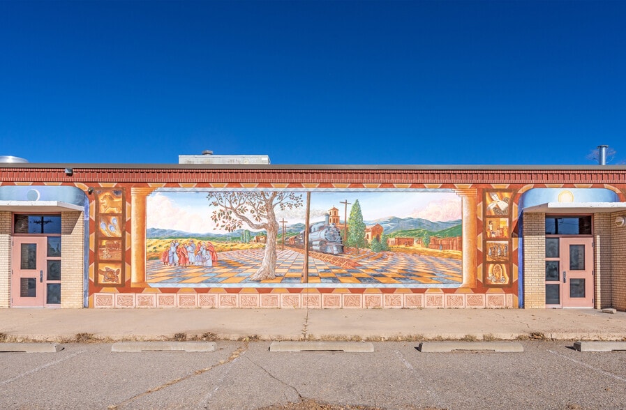 More Photos Of 1625 Paseo de Peralta, Santa Fe Hotel For Sale