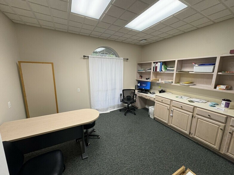 More Photos Of 550 Highway 85 N, Niceville Medical For Lease