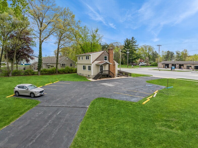 More Photos Of 6382 Central Ave, Portage Office For Sale