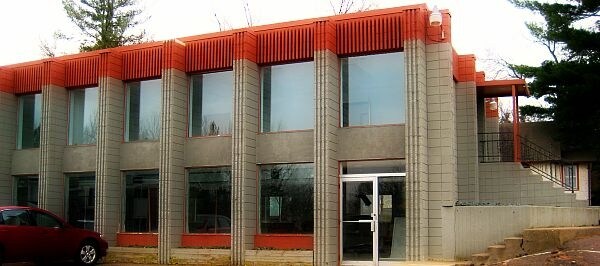 Primary Photo Of 1040 Main St S, Pine City Office For Sale
