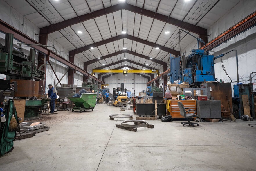 More Photos Of 162 Chapman Rd, Pleasantville Manufacturing For Sale