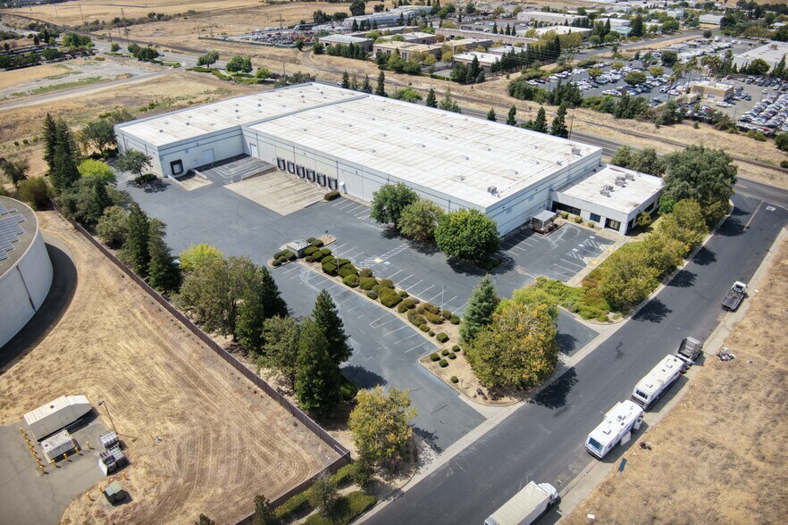Primary Photo Of 1251 Tinker Rd, Rocklin Warehouse For Lease
