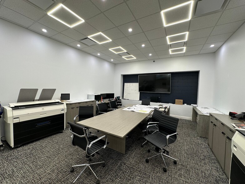 More Photos Of 2299 McDonald Ave, Brooklyn Warehouse For Sale