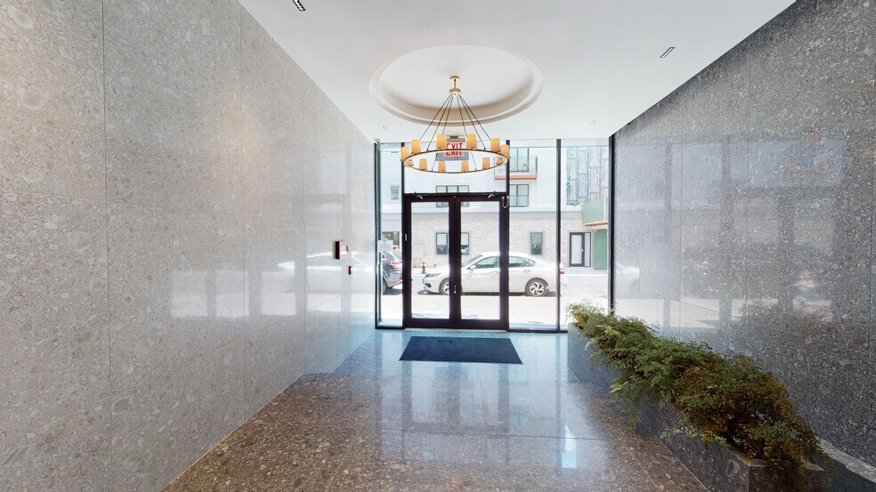 More Photos Of 500 Dekalb Ave, Brooklyn Office For Lease