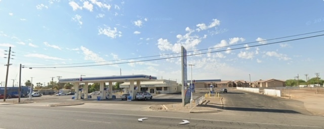 Primary Photo Of 300 W Main St, Westmorland Service Station For Sale