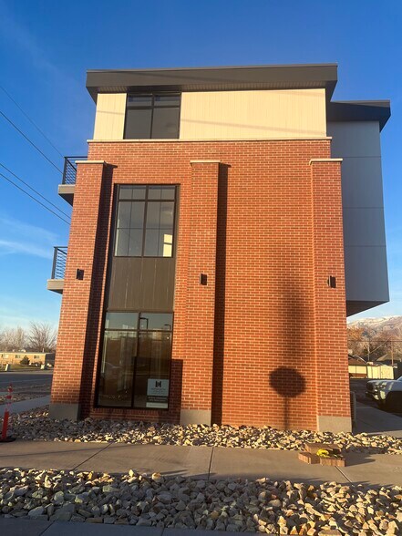More Photos Of 189 S 200 W, Bountiful Apartments For Lease