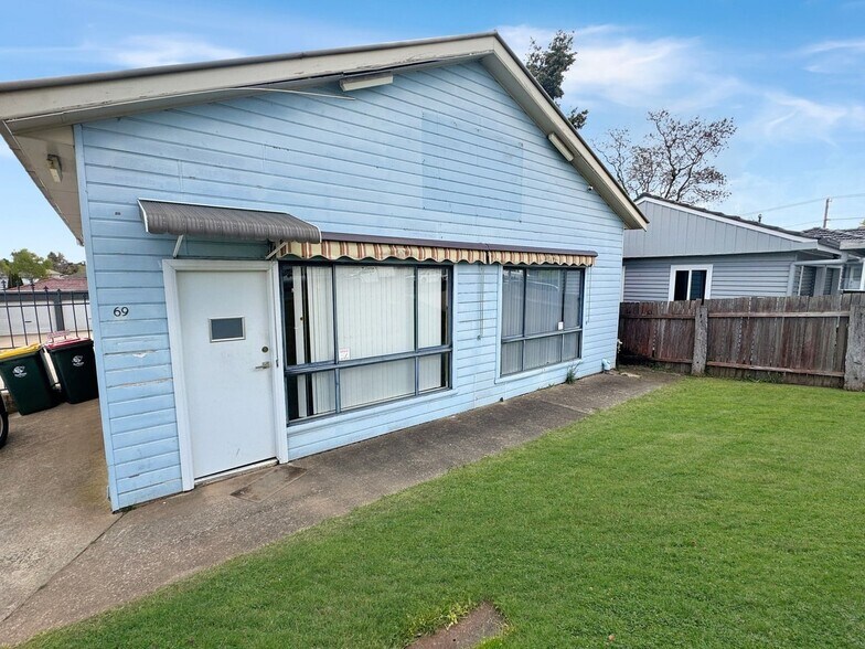 Primary Photo Of 69 Lords Pl, Orange Office For Lease