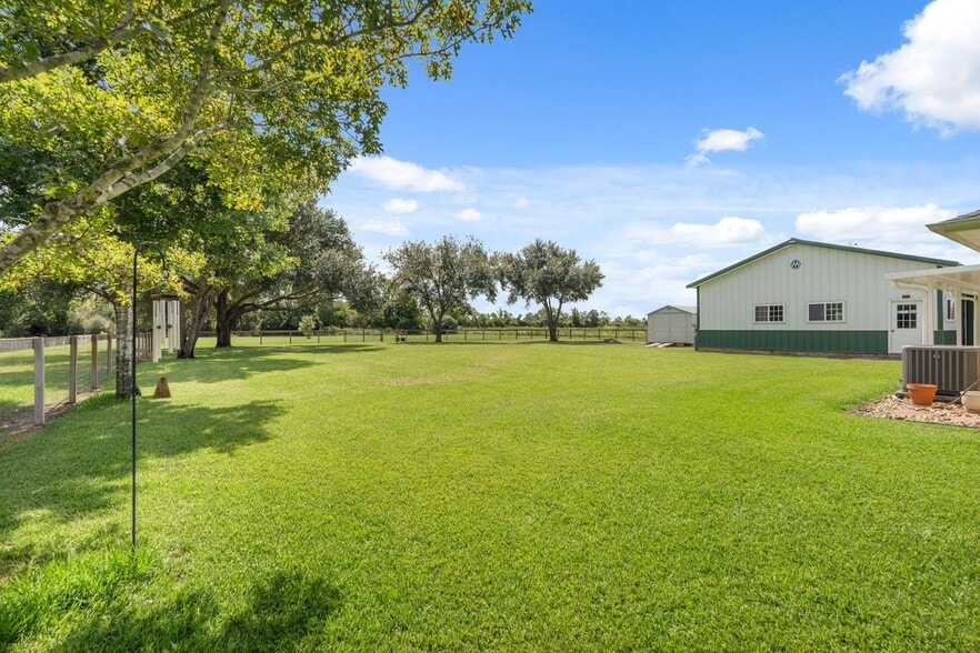 More Photos Of 6315 Sprigg St, Fulshear Land For Sale
