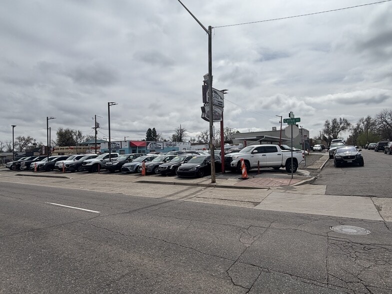 More Photos Of 8100 E Colfax Ave, Denver Auto Dealership For Sale