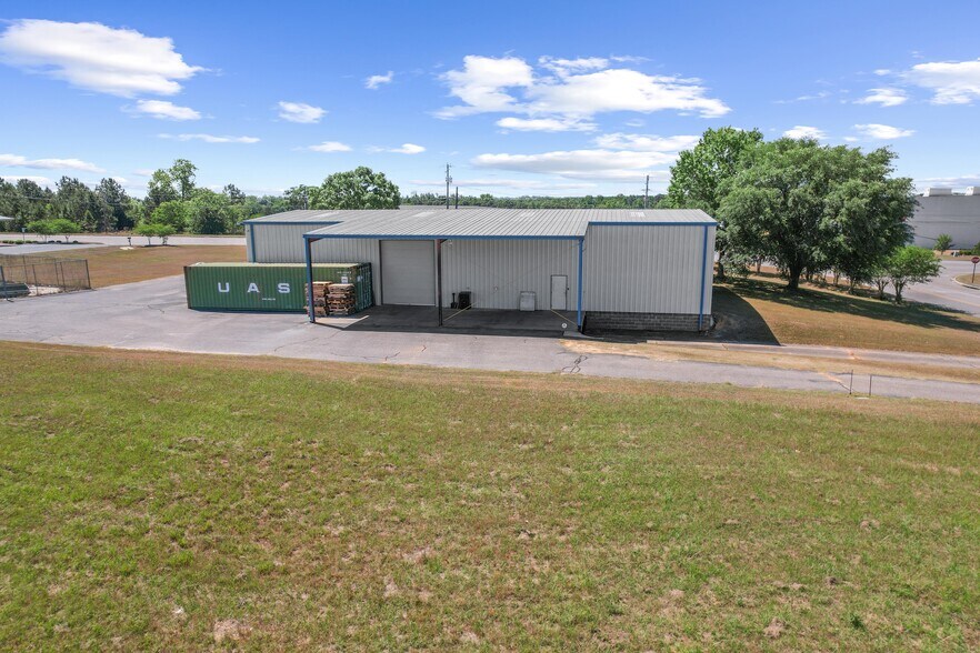 More Photos Of 3665 Westgate Pky, Dothan Office For Sale