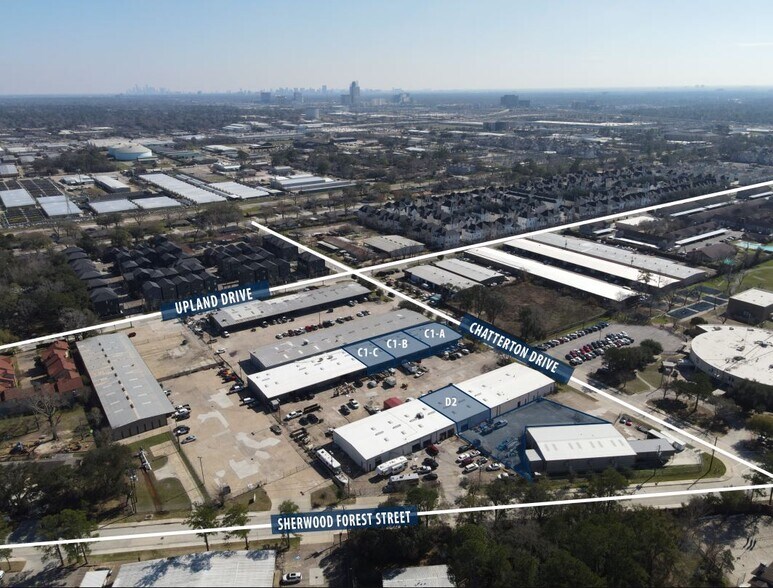 More Photos Of 1800 Sherwood Forest St, Houston Unknown For Lease