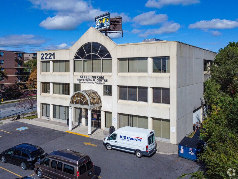 Primary Photo Of 2221 Keele St, Toronto Medical For Lease