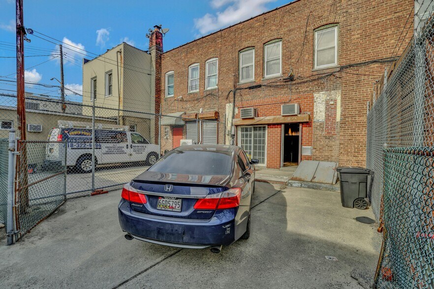 More Photos Of 10606 Rockaway Blvd, Ozone Park Office Residential For Sale