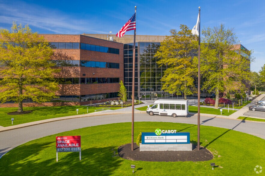 More Photos Of 20 Cabot Rd, Medford Office For Lease