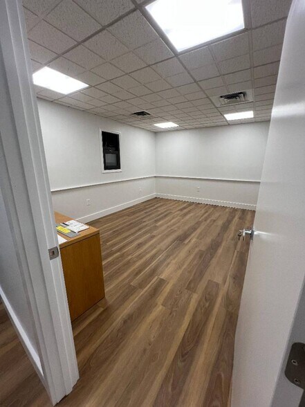 More Photos Of 25 Washington St, Somerville Coworking Space