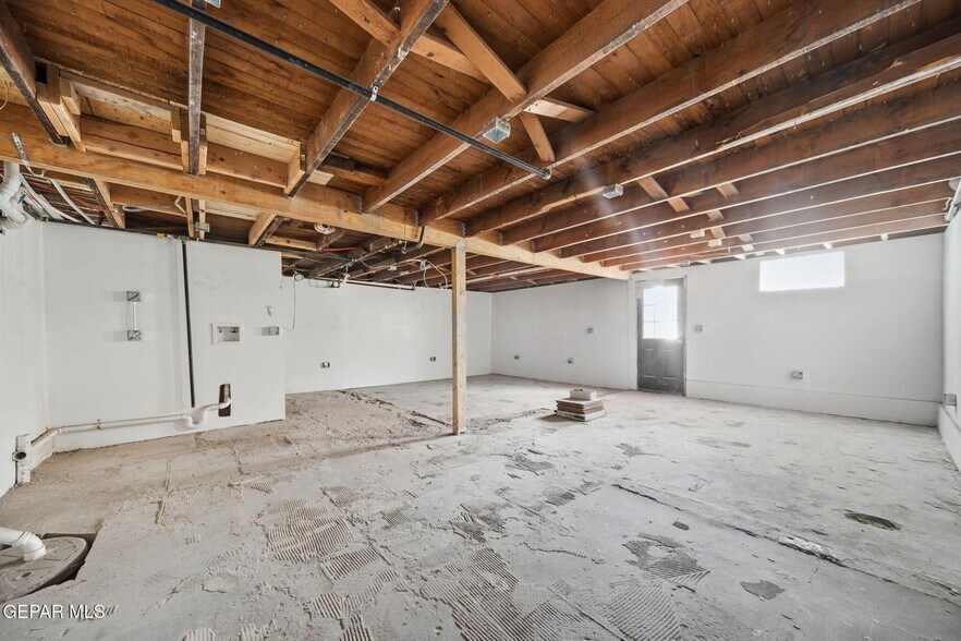 More Photos Of 211 S Piedras, El Paso Loft Creative Space For Sale