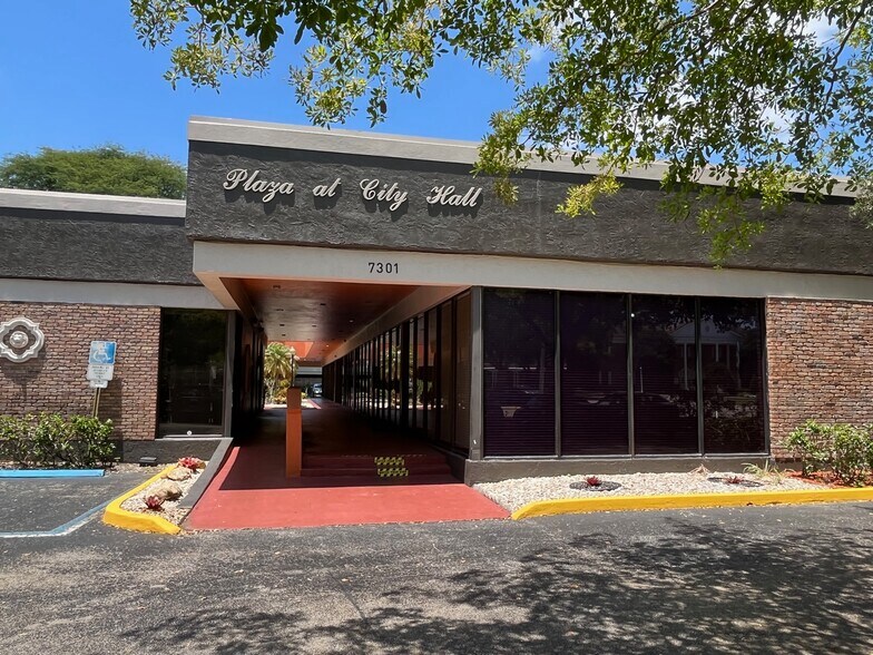 More Photos Of 7301 NW 4th St, Plantation Medical For Sale