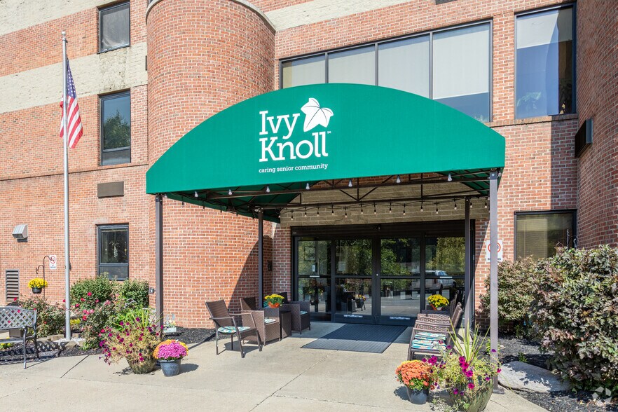 More Photos Of 800 Highland Ave, Covington Assisted Living For Sale