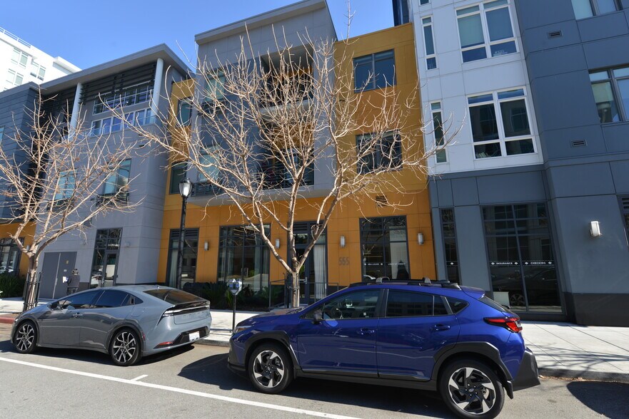 Primary Photo Of 555 Middlefield, Redwood City Office For Lease