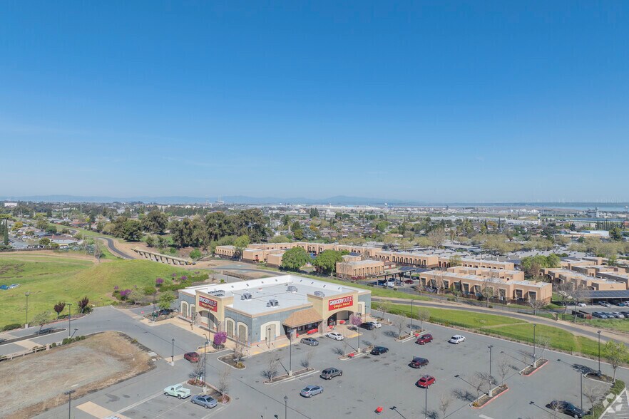 More Photos Of 3160 Buchanan Rd, Antioch Freestanding For Sale