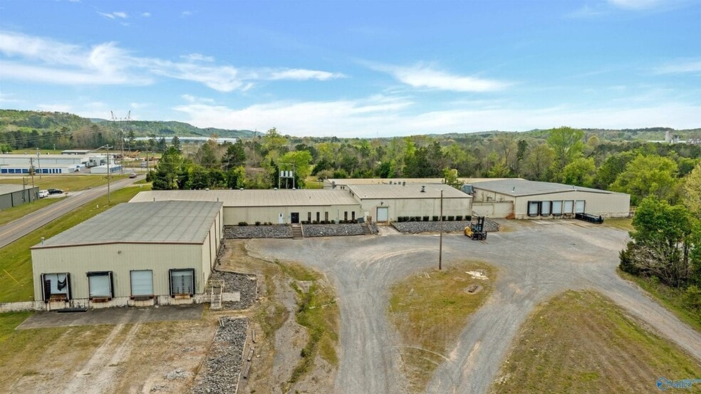More Photos Of 1800 Airport Rd W, Fort Payne Industrial For Sale