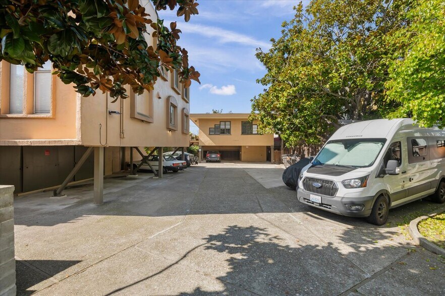 More Photos Of 1430 Josephine St, Berkeley Apartments For Sale