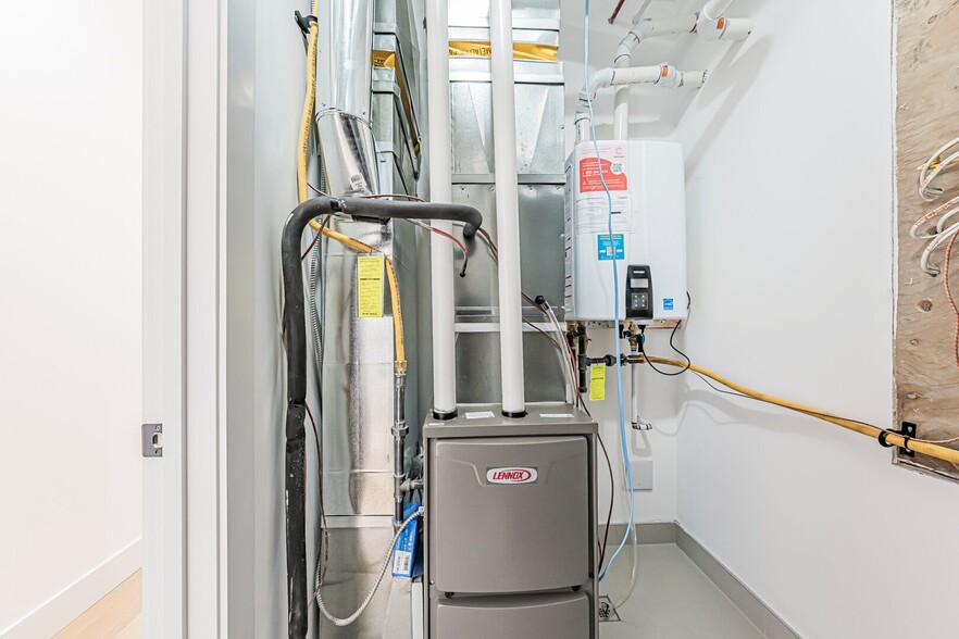 More Photos Of 14 Holmesdale Rd, Toronto Apartments For Sale