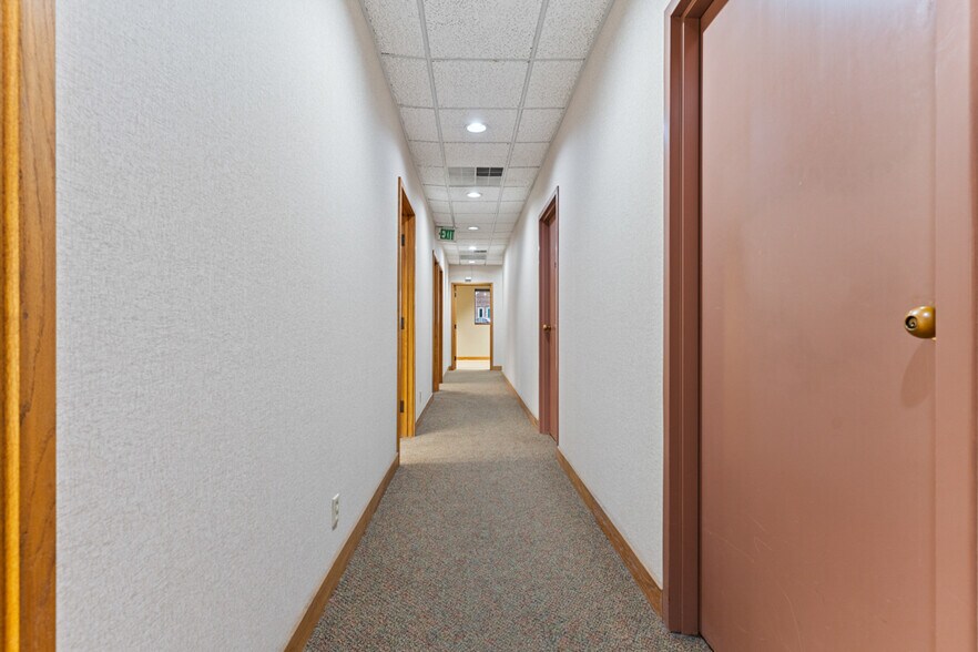 More Photos Of 915 Judson Rd, Longview Office Residential For Sale