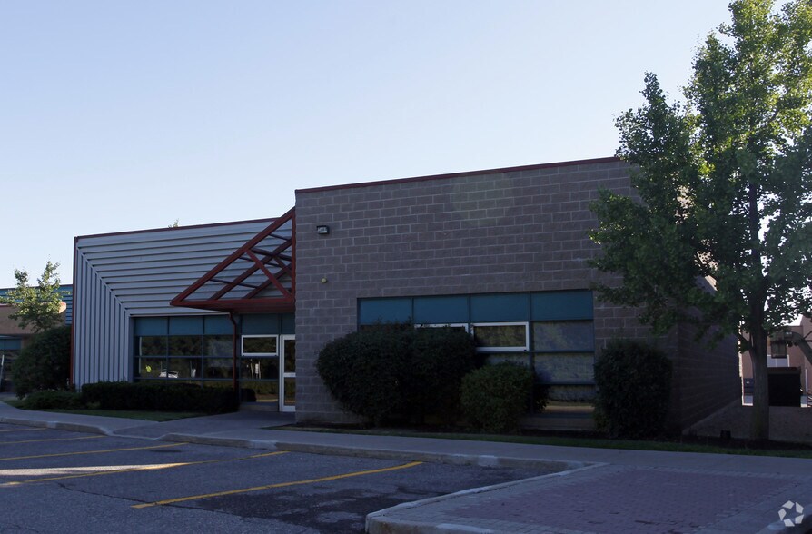 More Photos Of 5155 Spectrum Way, Mississauga Office For Sale
