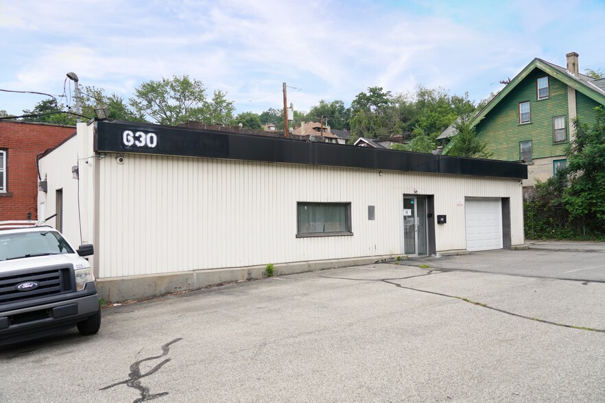 More Photos Of 630 Ardmore Blvd, Wilkinsburg Freestanding For Sale