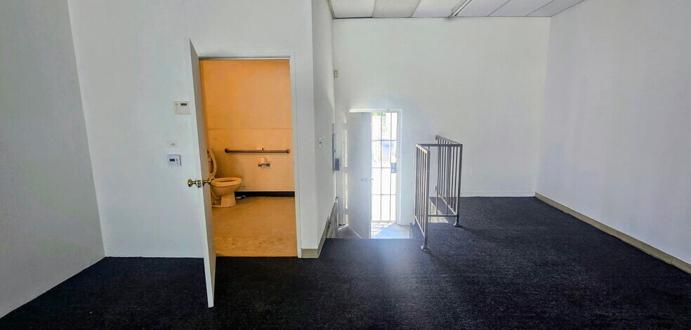 More Photos Of 420-432 W La Habra Blvd, La Habra Unknown For Sale