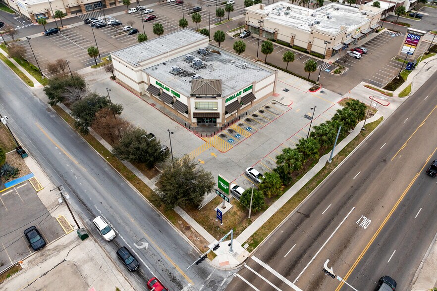 More Photos Of 901 S 10th St, McAllen Freestanding For Sale