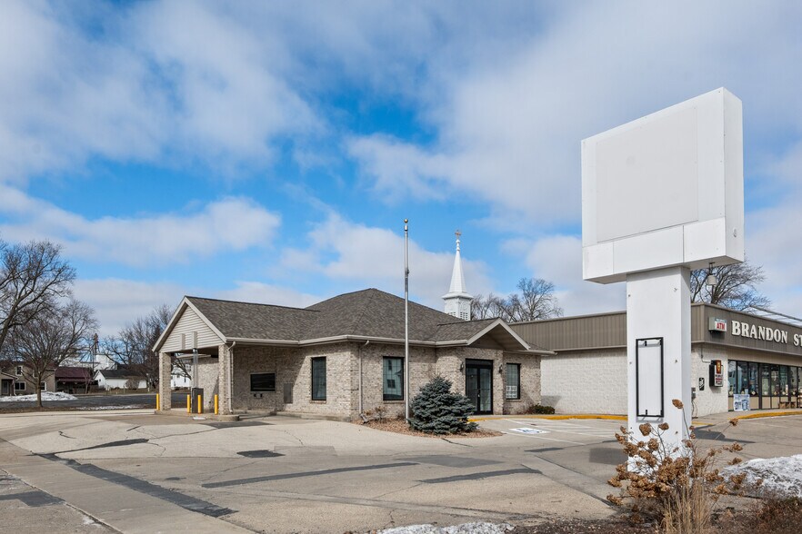 More Photos Of 102 S Woodward St, Brandon Service Station For Sale