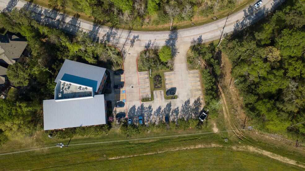 More Photos Of 8350 Ashlane Way, The Woodlands Medical For Lease